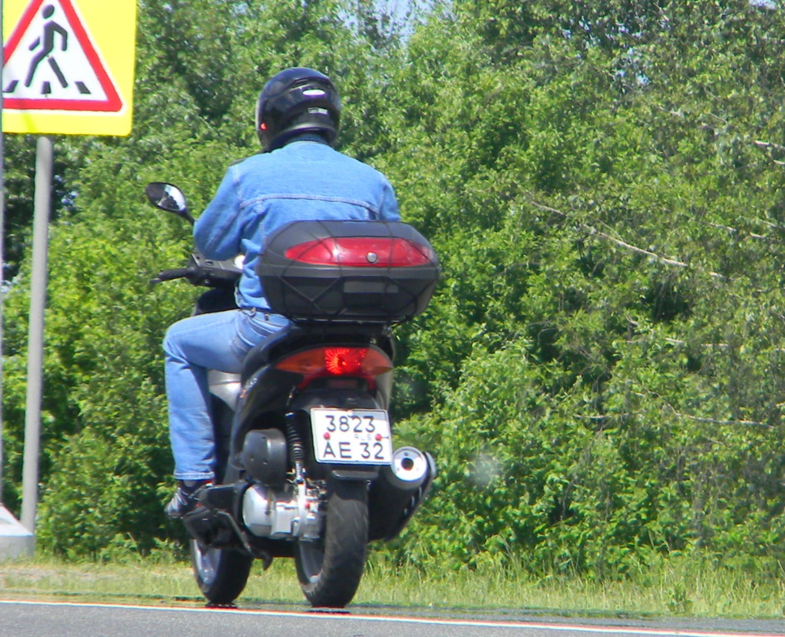 3823 ае 32, Benelli Caffenero 