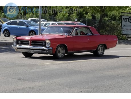 NUM-10, Pontiac Grand Prix