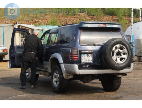 161 FHA 16, Toyota Hilux Surf