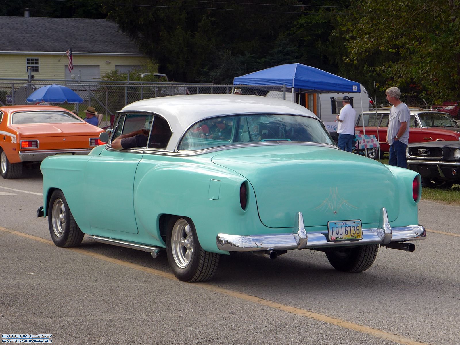 FQJ 6736, Pontiac Star Chief 