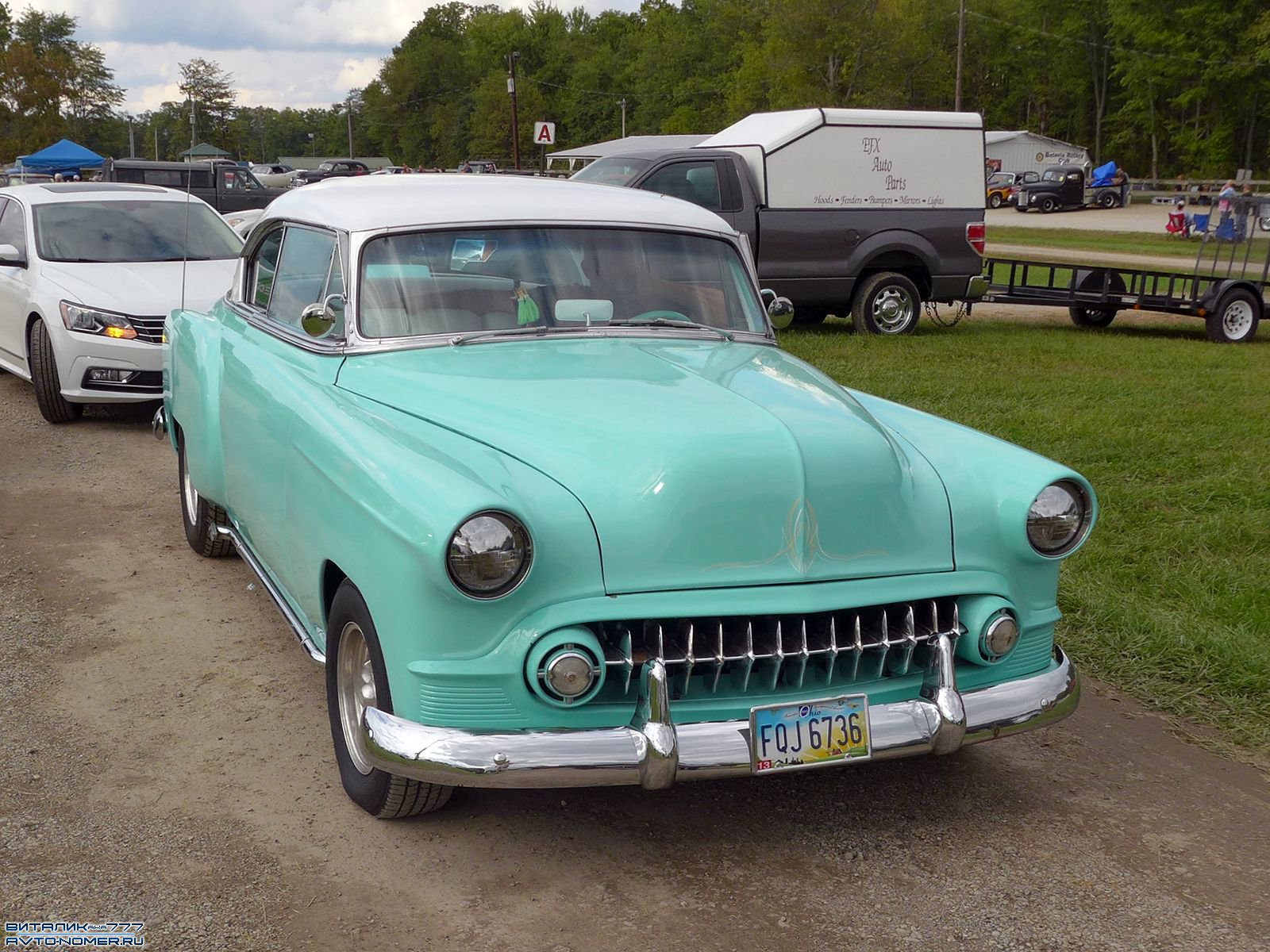 FQJ 6736, Pontiac Star Chief 