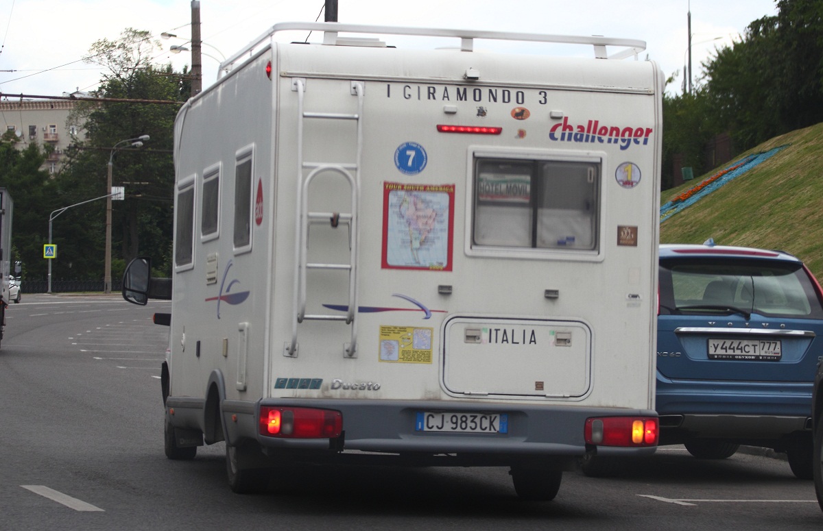 CJ 983 CK, Challenger Eden 