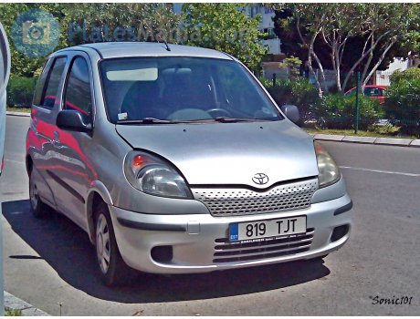 819 TJT, Toyota Yaris Verso
