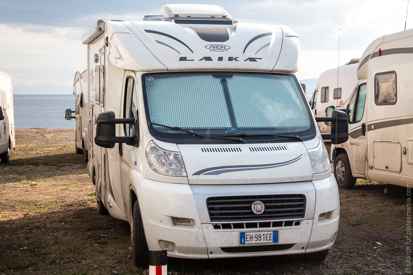 EH 981 EE, Laika Serie X 