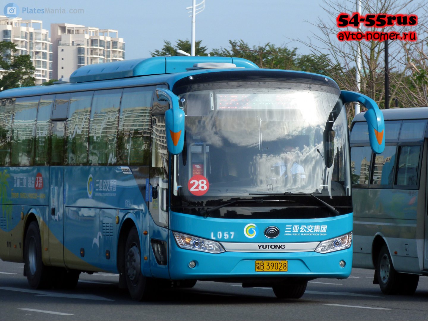 琼B·39028, Yutong ZK6115H 