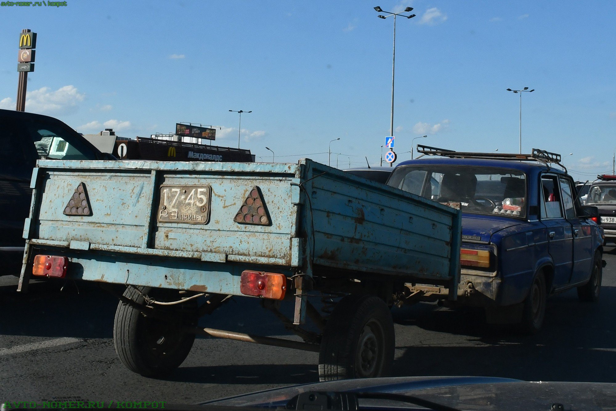 1745 РЗ, Trailers (1958) 