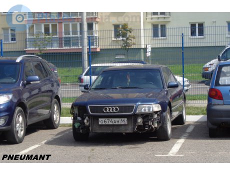 о674ан44, Audi A8