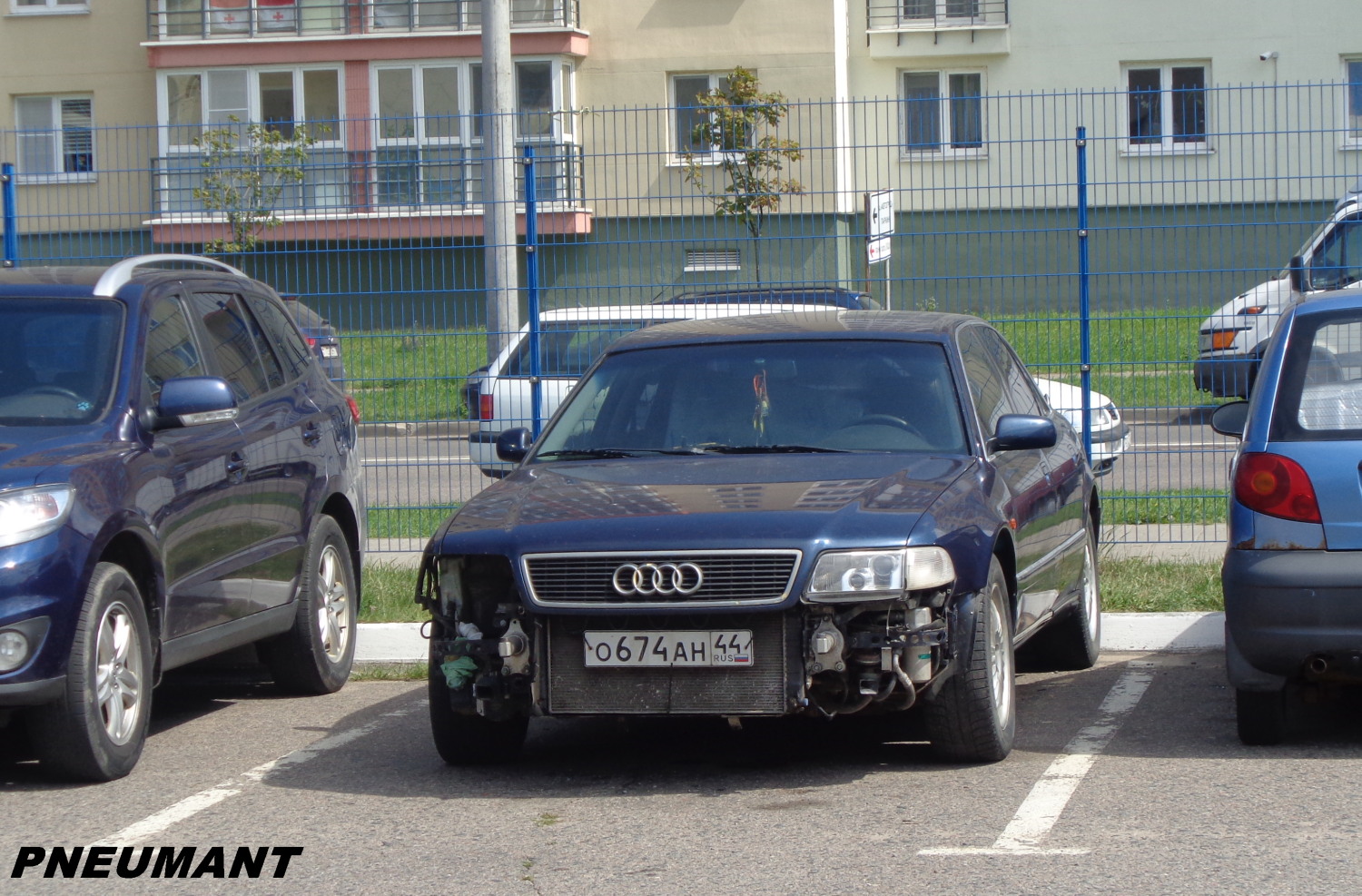 о 674 ан 44, Audi A8 1st gen (D2/4D2/4D8), 1994–2002
