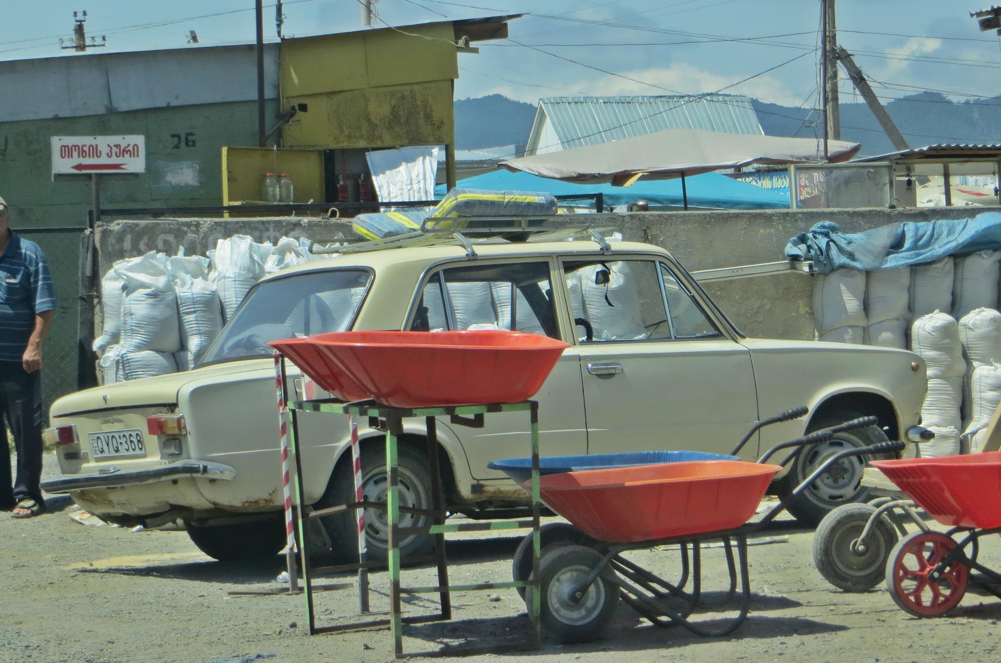 QYQ-368, Lada (VAZ) 2101 