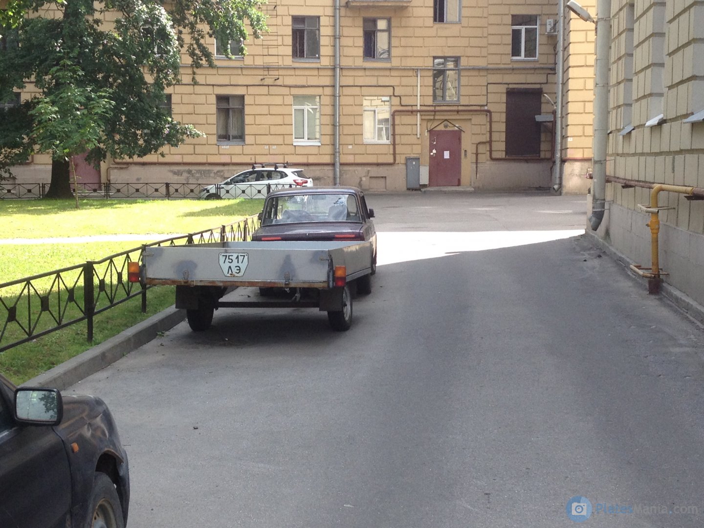 7517 ЛЭ, КурганМашЗавод (КМЗ) 8136 