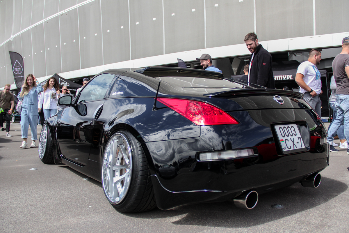 0003 CX-7, Nissan 350Z 