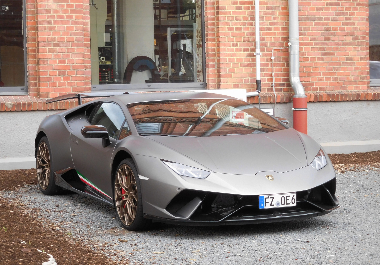 FZ OE 6, Lamborghini Huracán LP640-4 Performante, 2017–2019