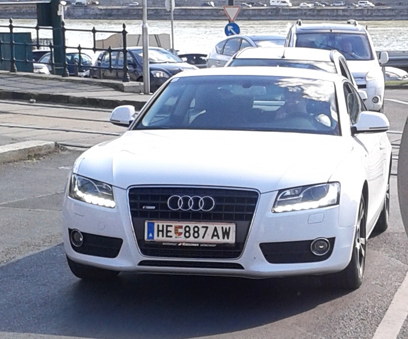 HE 887 AW, Audi A5 1st gen Coupé (B8/8T3), 2007–2011