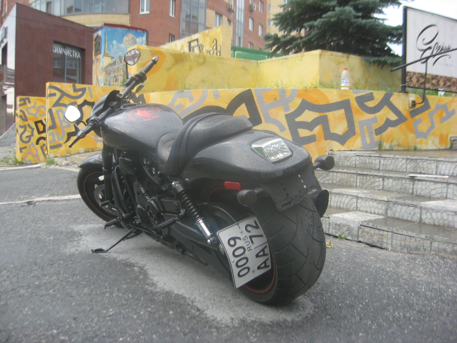 0009 аа 72, Harley-Davidson VRSC 