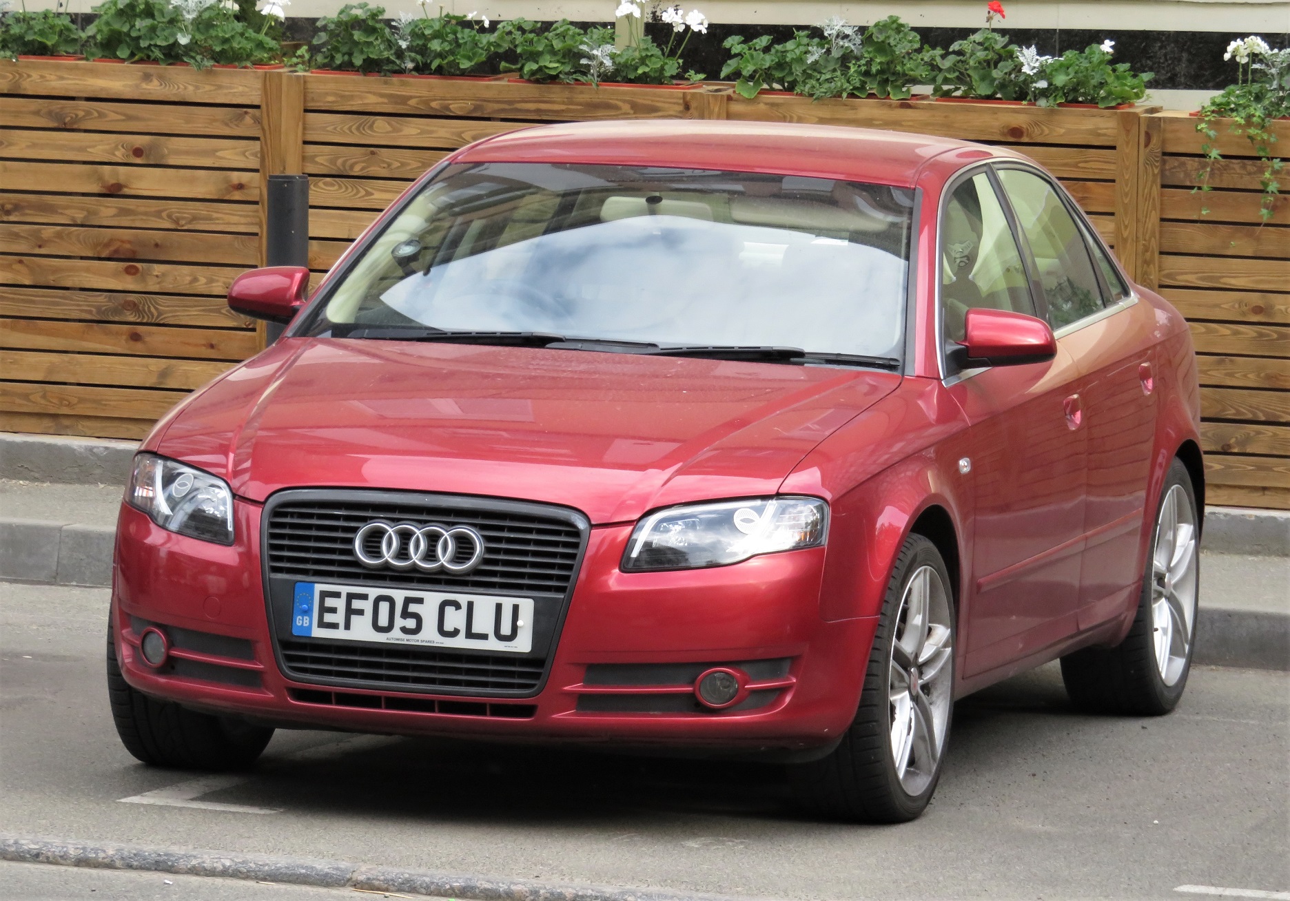 EF05CLU, Audi A4 3rd gen Sedan (B7/8EC), 2004–2007