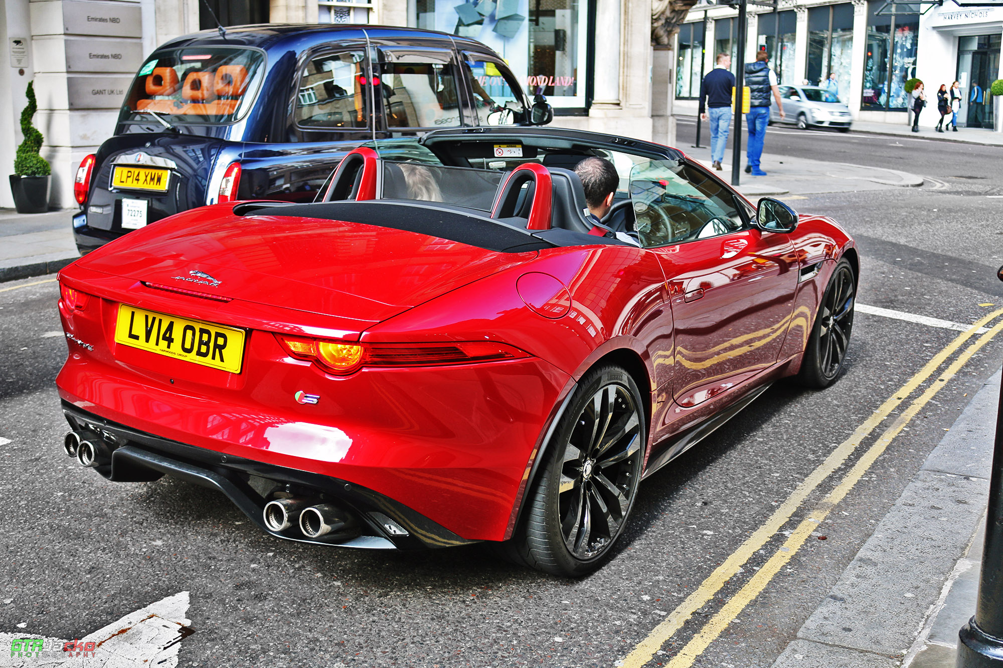 LV14OBR, Jaguar F-Type 1st gen Convertible (X152), 2013–2019