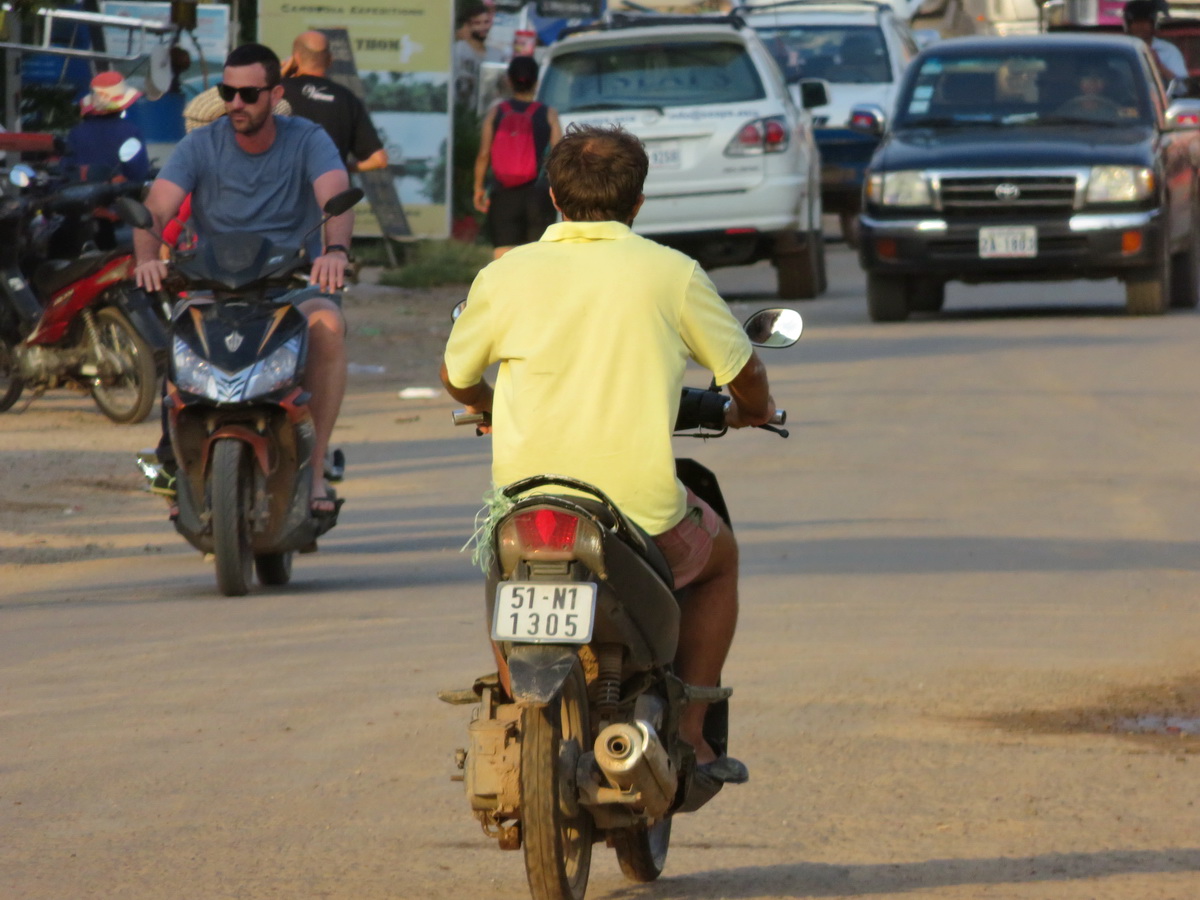 51-N1 1305, Yamaha Nouvo 