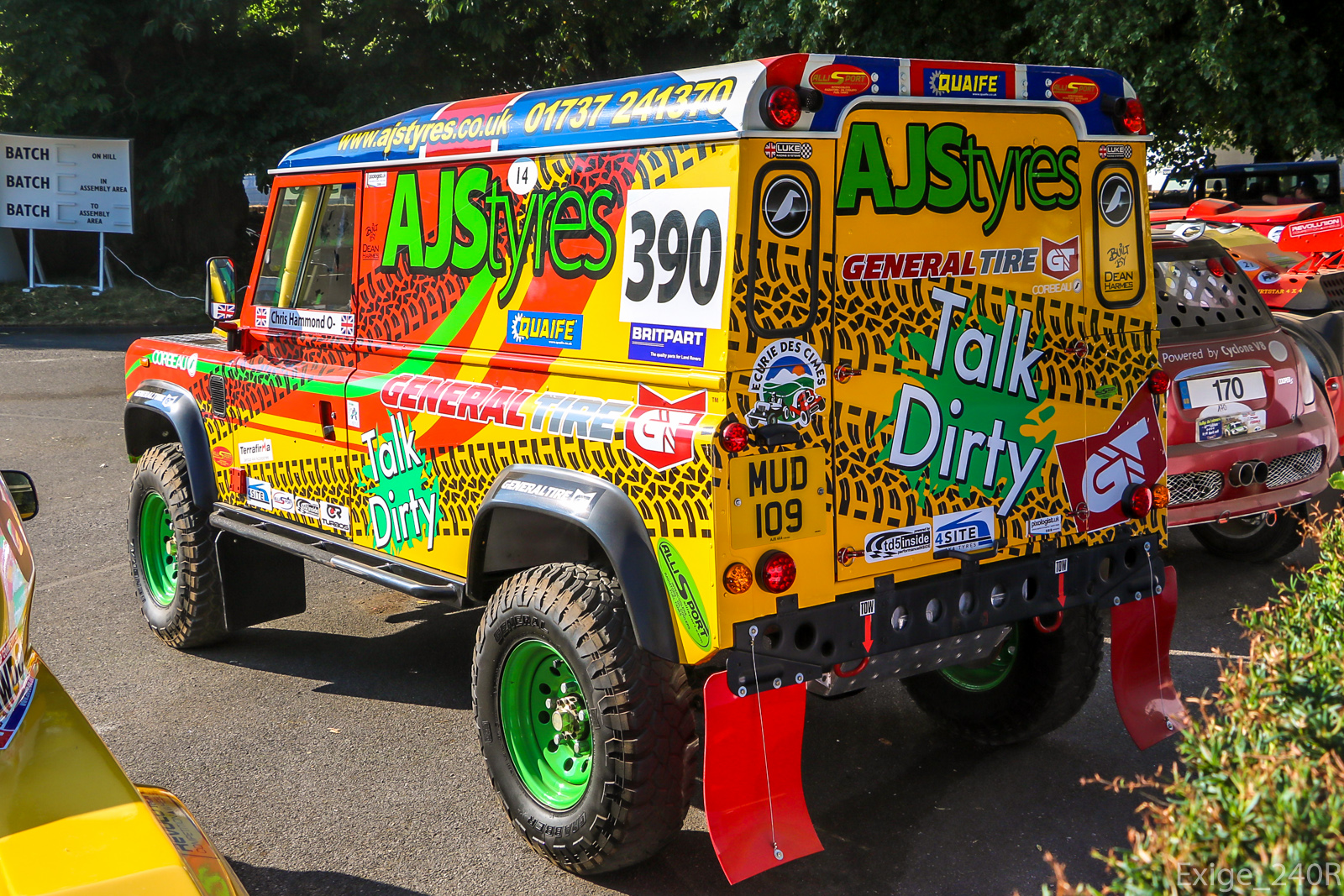 MUD109, Land Rover Defender 1st gen 110