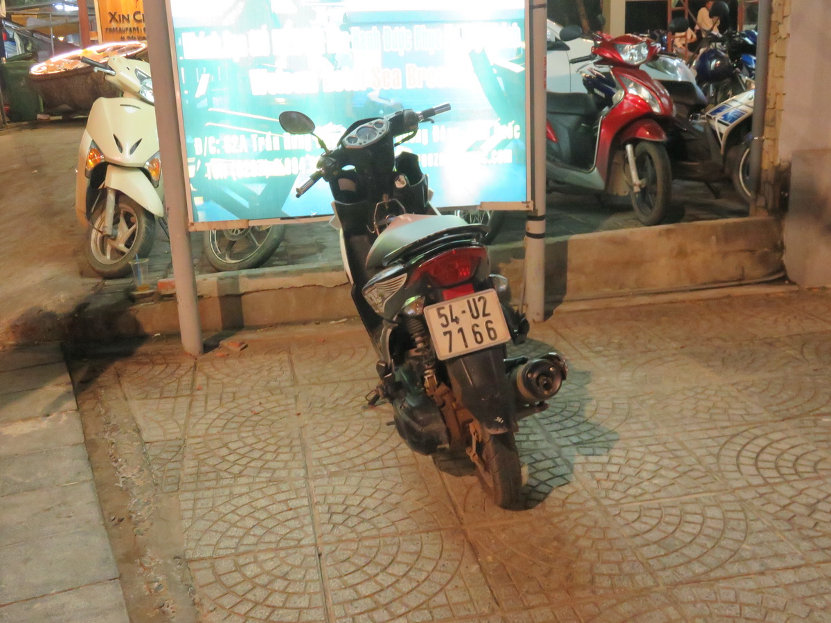 54-U2 7166, Yamaha Nouvo 