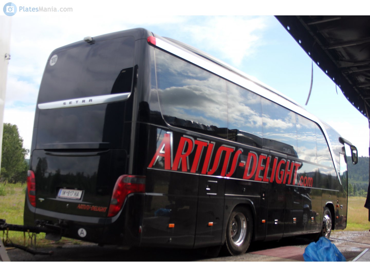 IM 817 HA, Setra 400-Series 1st gen Single-Decker (S407/S411–S419), 2001–