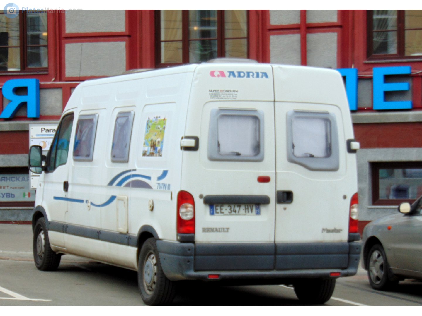 EE-347-HV, Adria Twin 