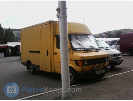 AK 2736-2, Mercedes-Benz T1