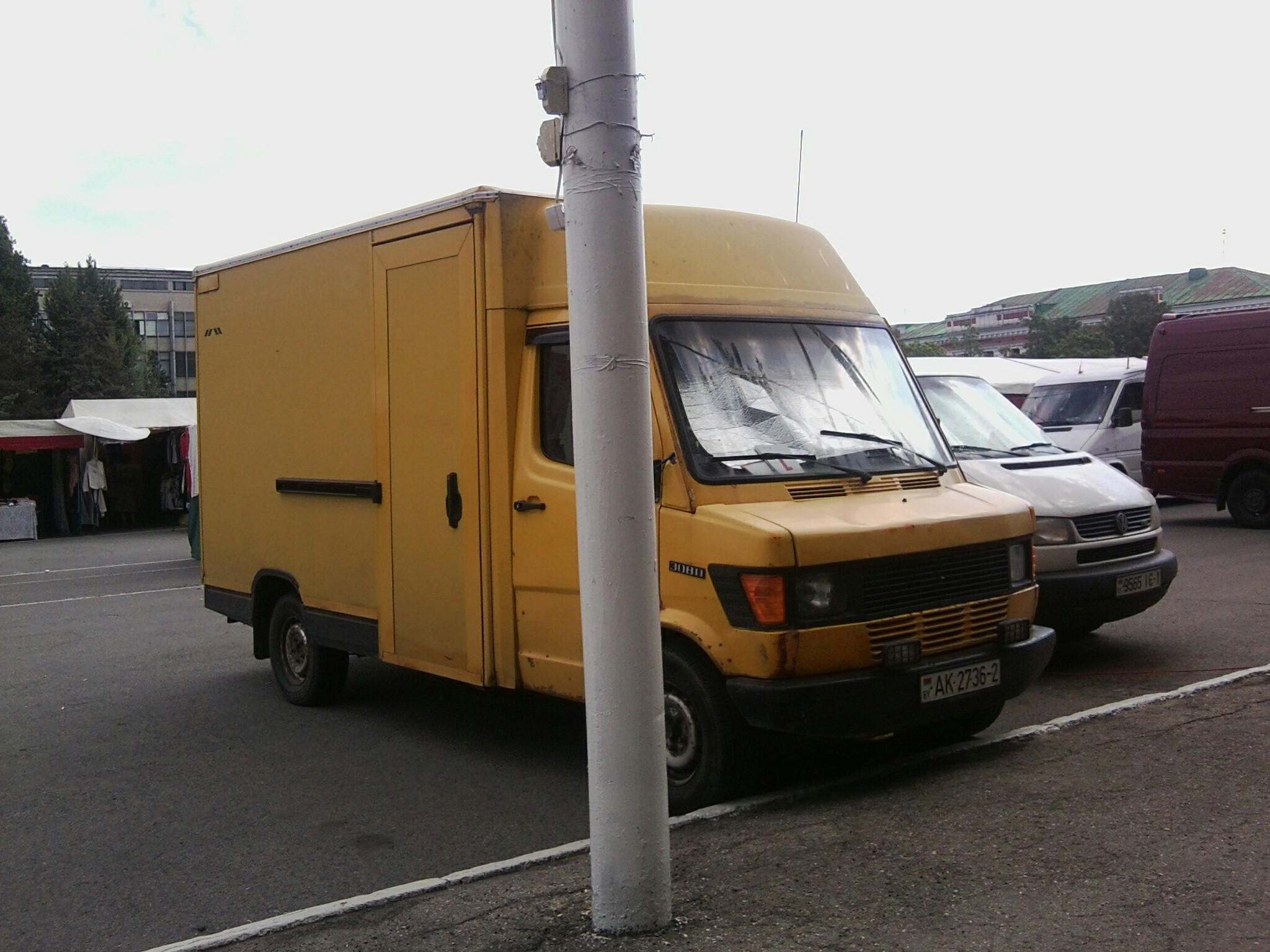 AK 2736-2, Mercedes-Benz T1 1st gen (601/602/611), 1976–1996