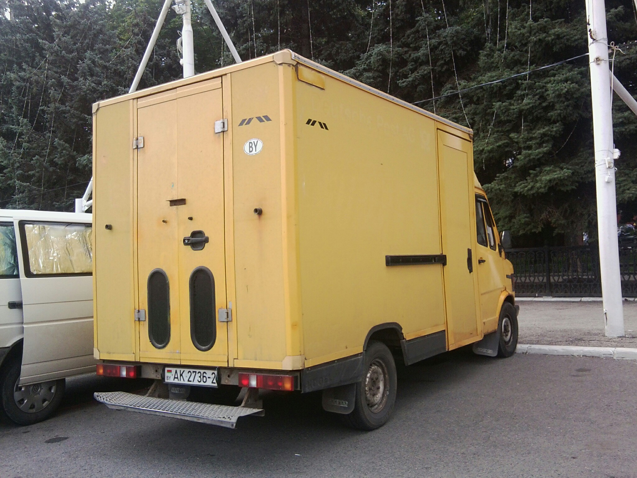 AK 2736-2, Mercedes-Benz T1 1st gen (601/602/611), 1976–1996