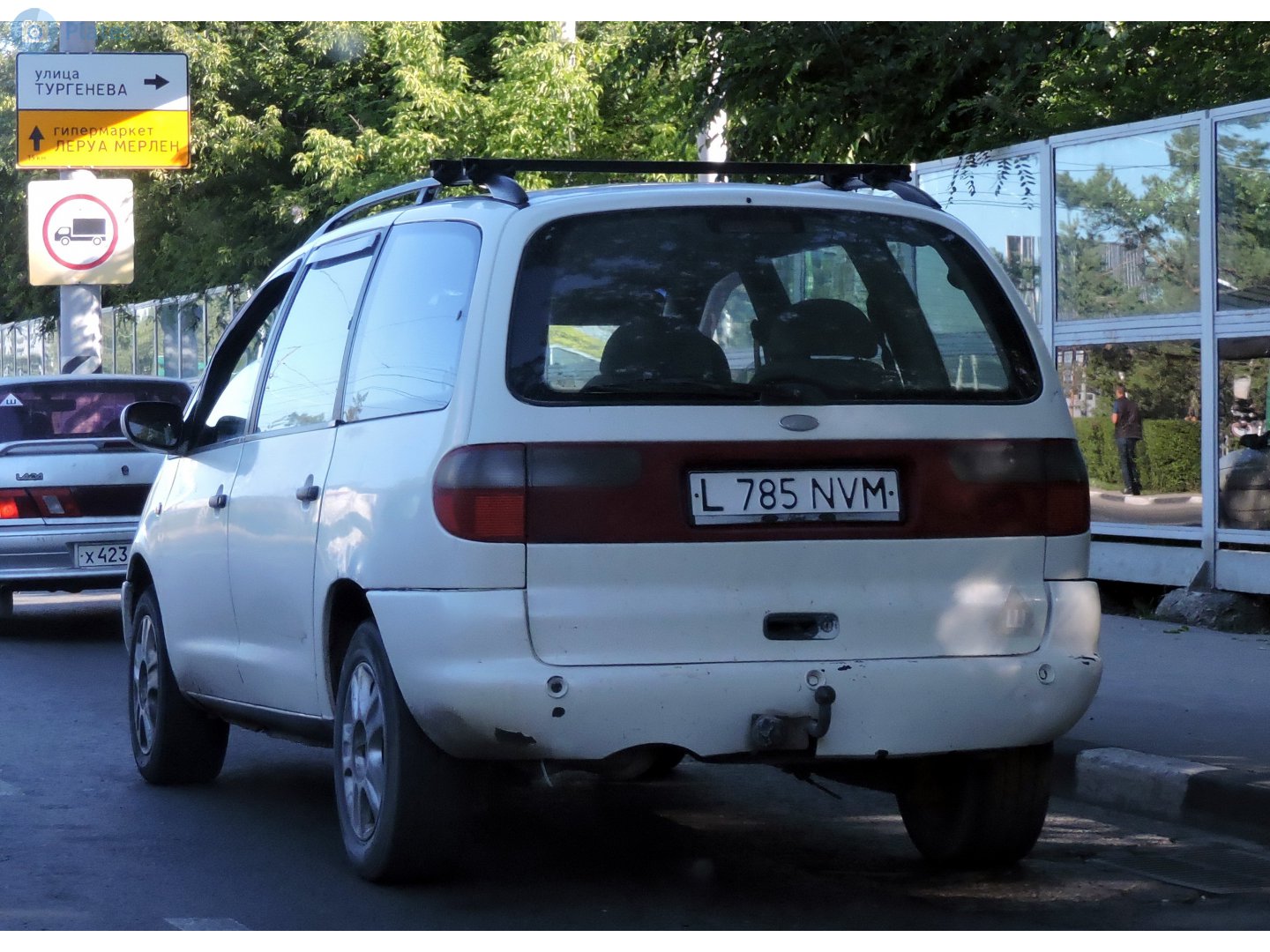 L 785 NVM, Ford Galaxy 1st gen (WGR; V191), 1996–2000