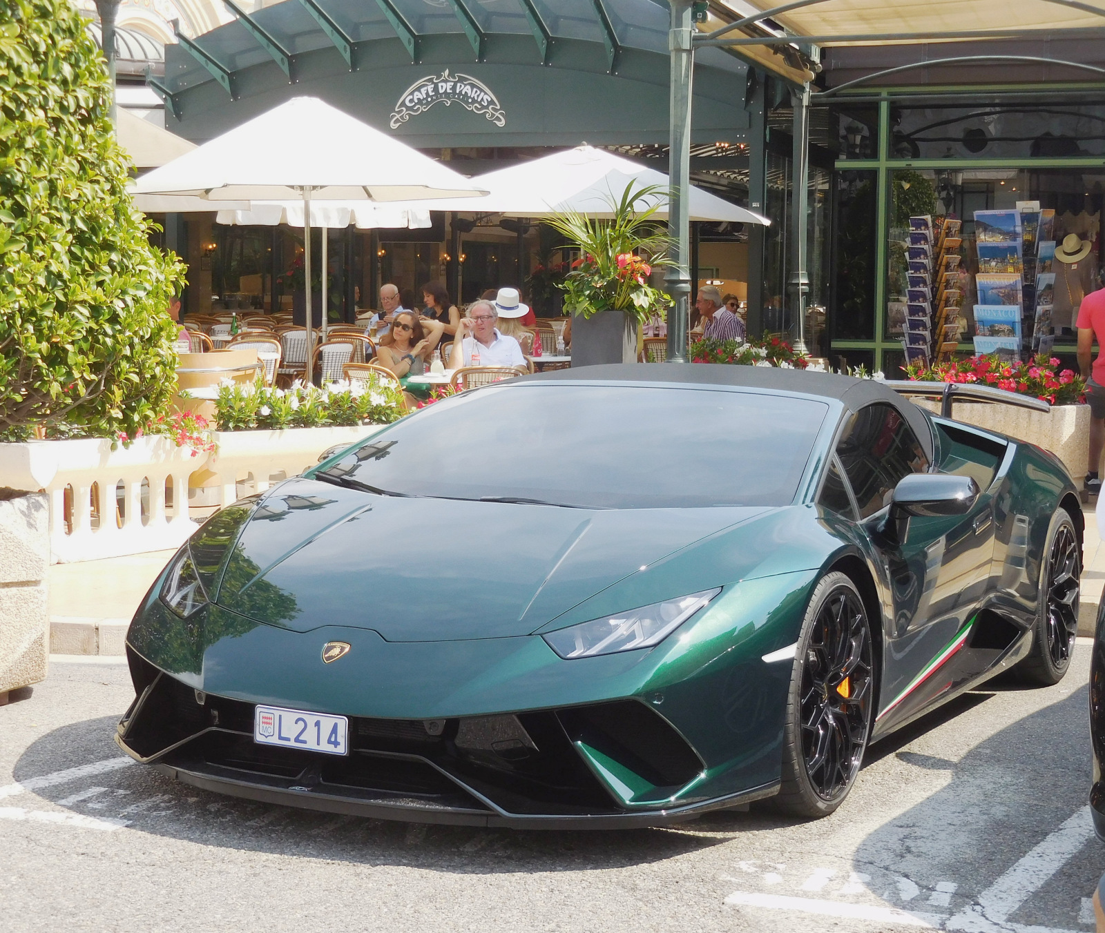 L214, Lamborghini Huracán LP640-4 Performante, 2017–2019