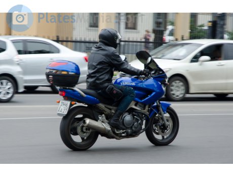3946 аа 27, Yamaha TDM