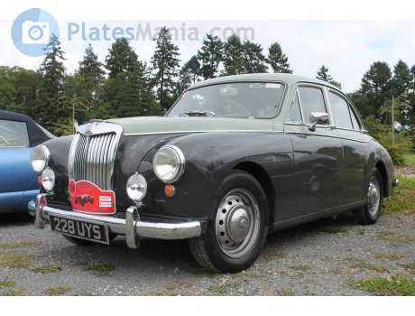 228 UYS, MG Magnette