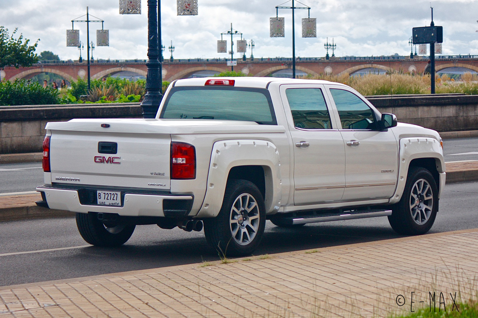 B 72727, GMC Sierra 4th gen (K2XX), 2013–2015