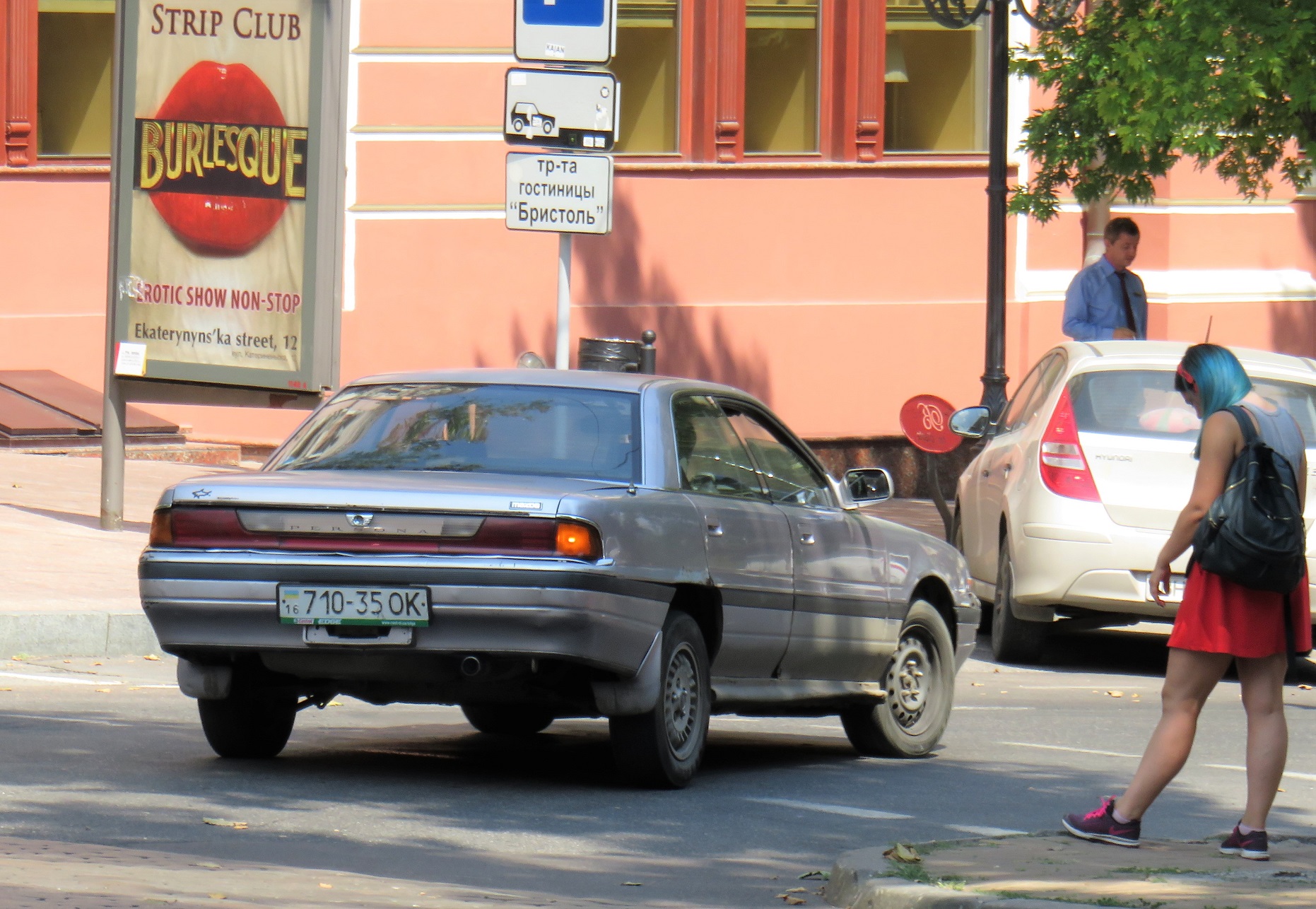 16 710-35 OK, Mazda Persona 1st gen (MA), 1988–1992