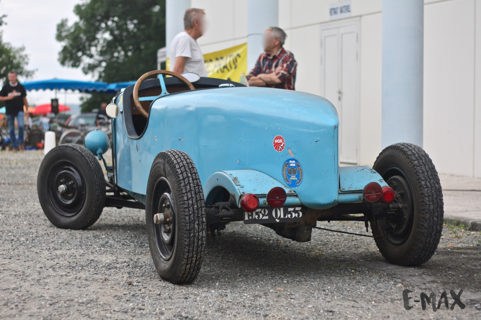 1932 QL 33, Peugeot 201 