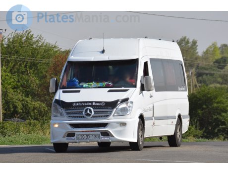 30 BX 130, Mercedes-Benz Sprinter