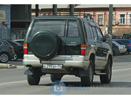 е295вр30, Isuzu Bighorn