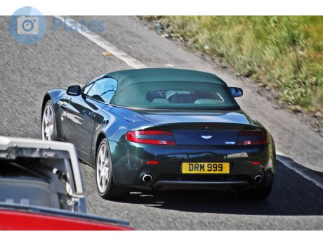 DRM 999, Aston Martin V8 Vantage