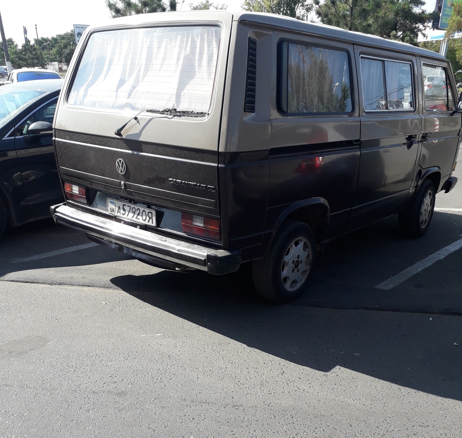 а 5792 ОЯ, Volkswagen Caravelle 