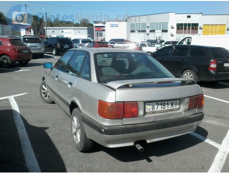 в 7181 ХІ, Audi 80