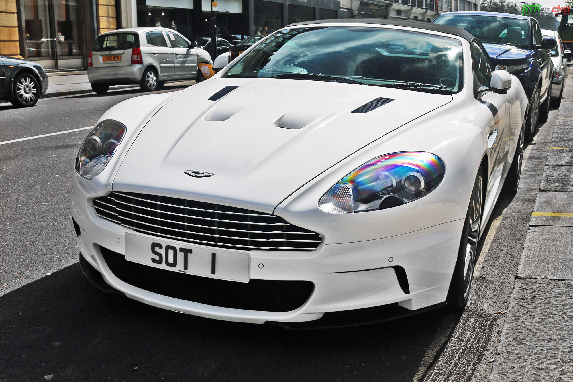 SOT1, Aston Martin DBS 2nd gen Volante, 2009–2012