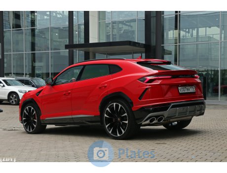 е007вк178, Lamborghini Urus