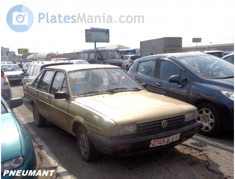 2745 II, Volkswagen Passat