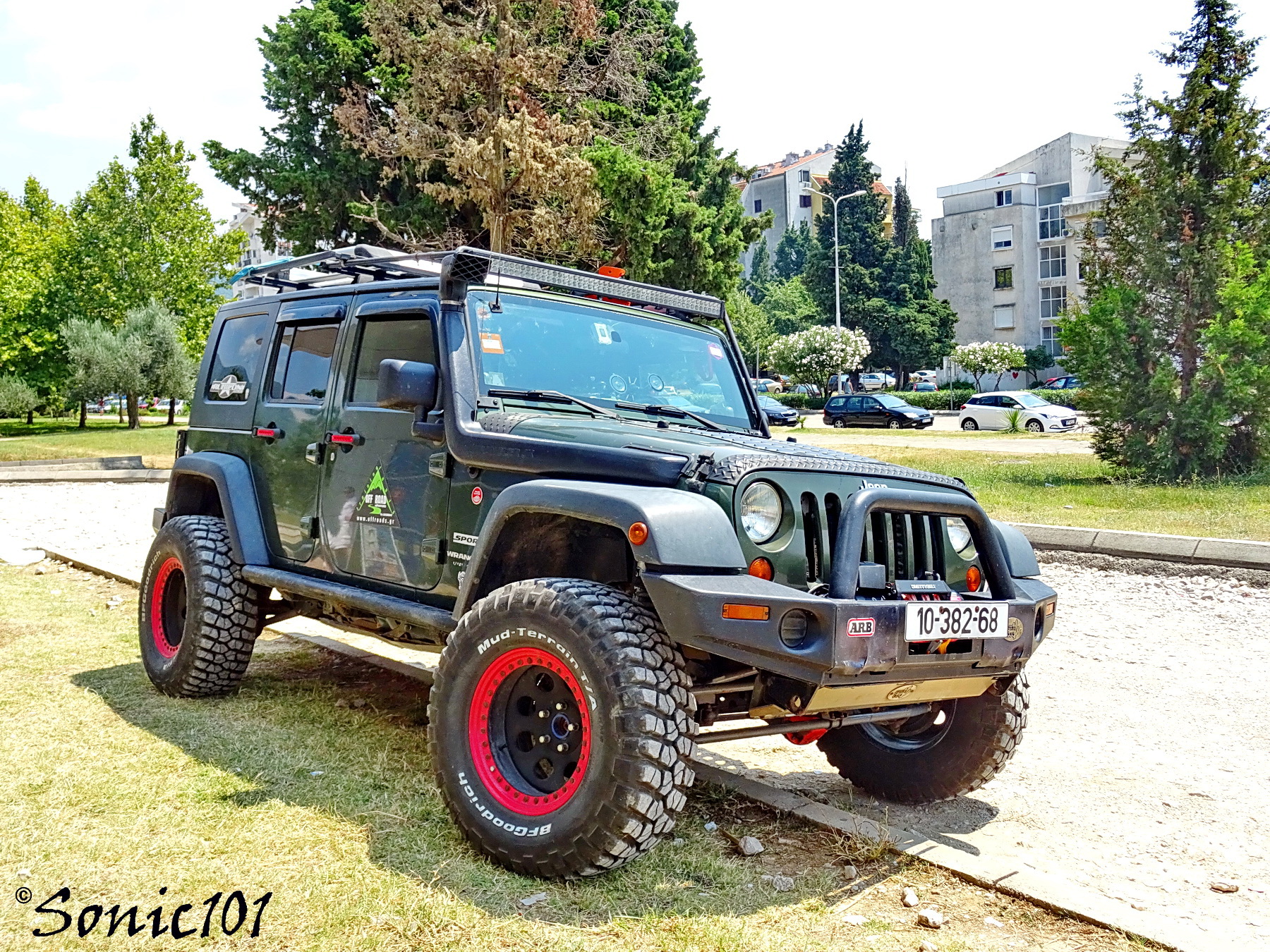 10-382-68, Jeep Wrangler 3rd gen 5-door SUV (JK), 2006–2018