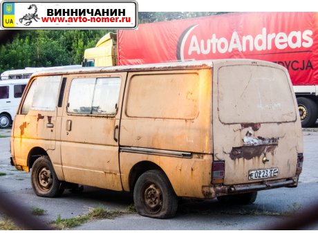 е 0223 ТЕ, Nissan Urvan