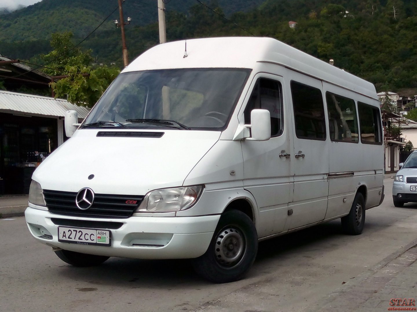 а 272 сс, Mercedes-Benz Sprinter 1st gen (Classic) (W901–905), facelift, 2000–2006 (2013–2018 for CIS-market)