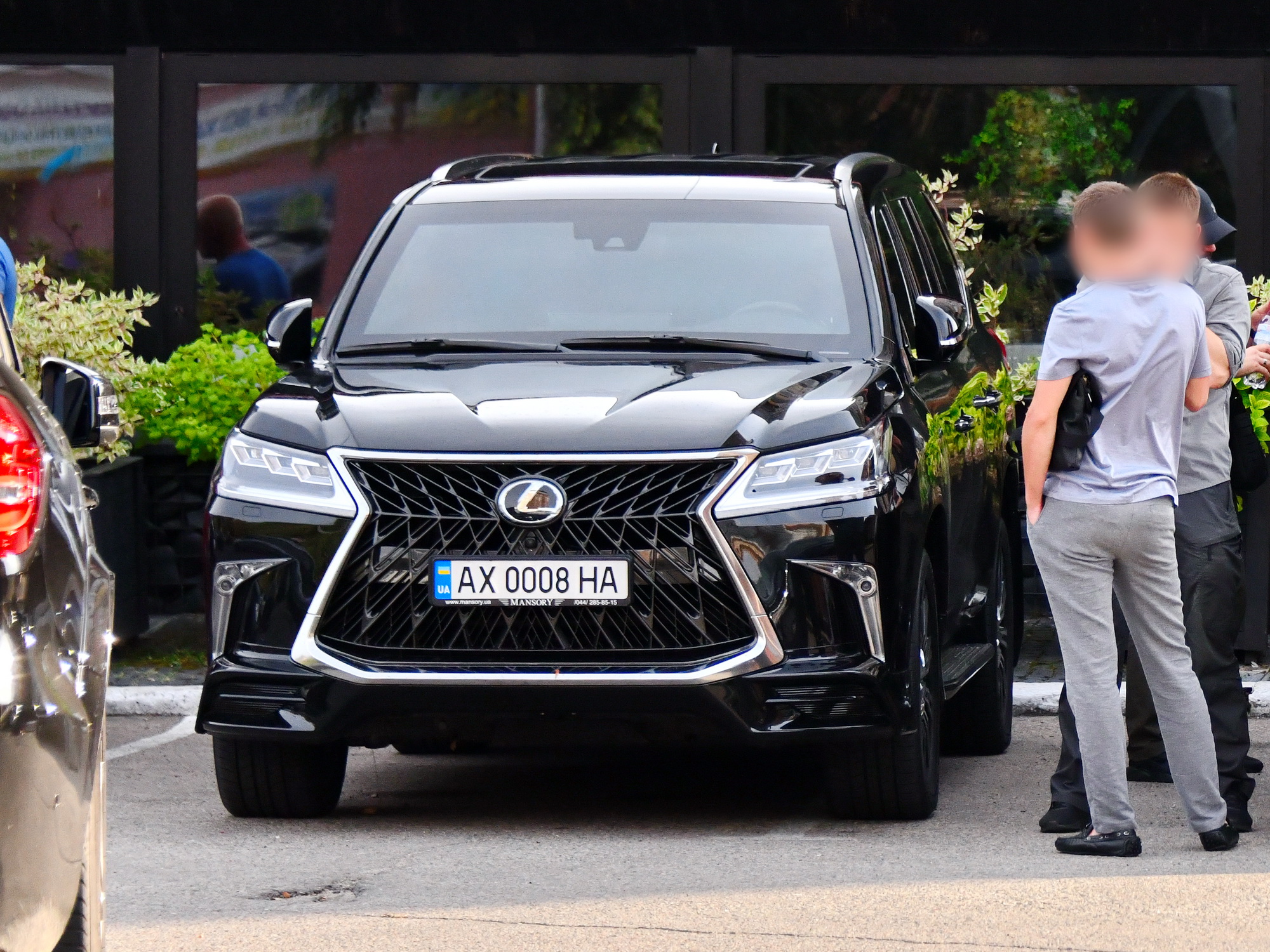 AX 0008 HA, Lexus LX 