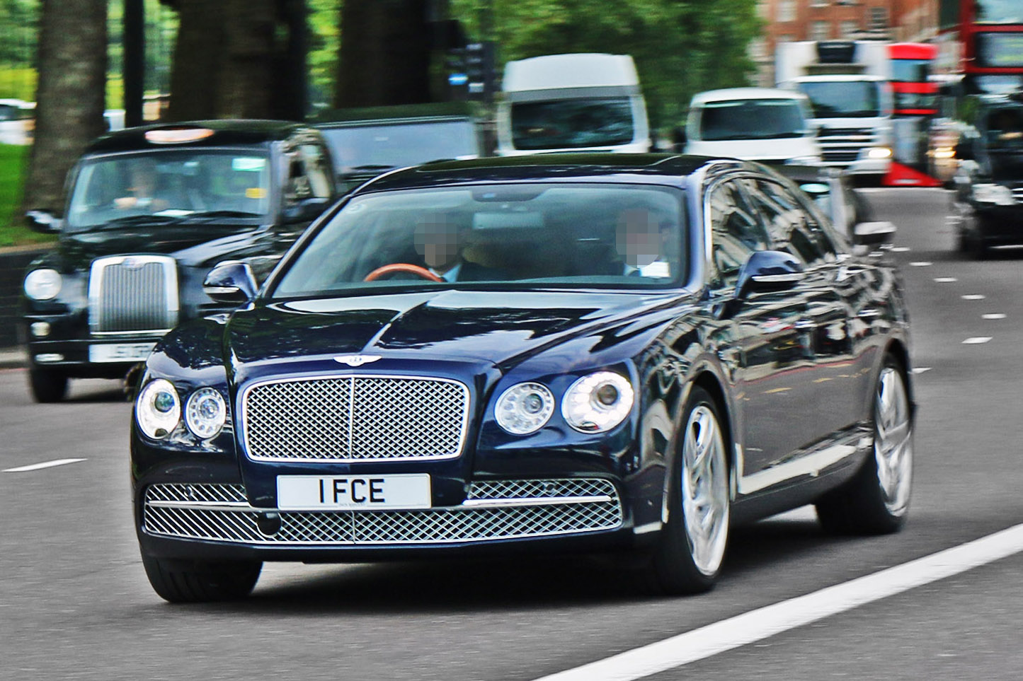 1FCE, Bentley Flying Spur 2nd gen (D1), 2013–2019