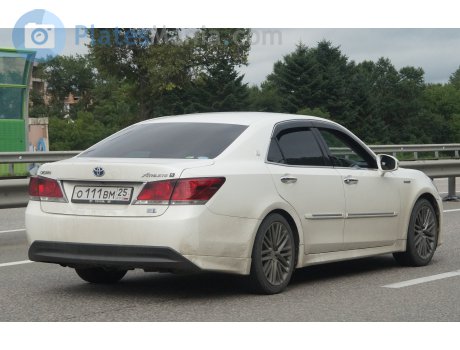 о111вм25, Toyota Crown