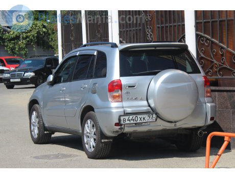 в440хк93, Toyota RAV4